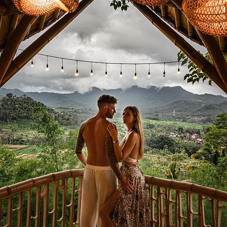 Bird Hills Bamboo House Villa Karangasem  Ngoại thất bức ảnh