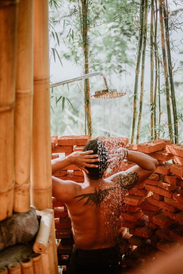 Bird Hills Bamboo House Villa Karangasem  Ngoại thất bức ảnh