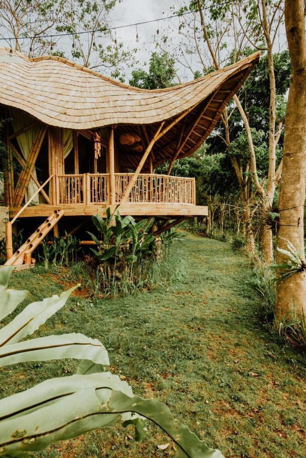 Bird Hills Bamboo House Villa Karangasem  Ngoại thất bức ảnh