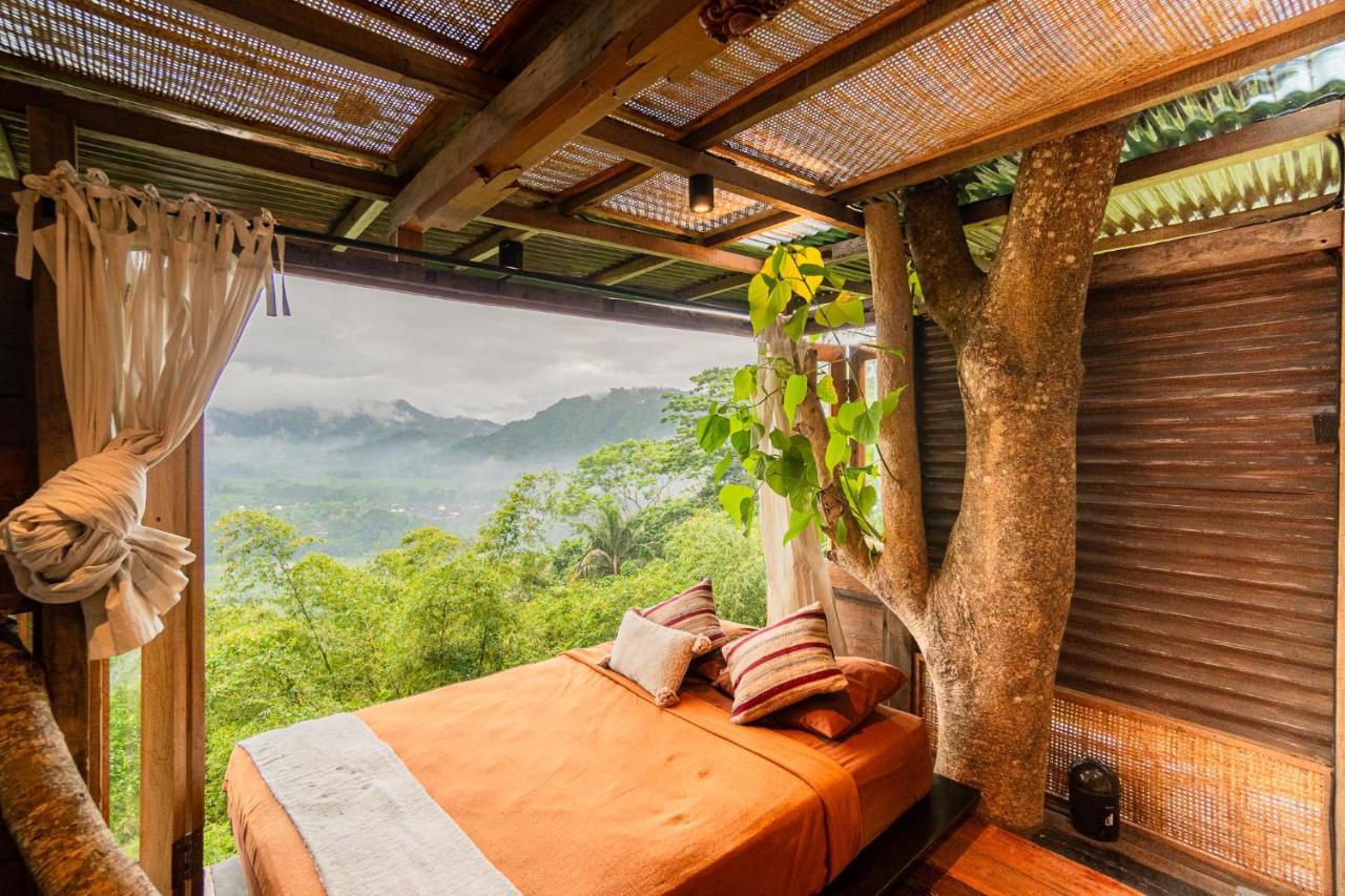 Bird Hills Bamboo House Villa Karangasem  Ngoại thất bức ảnh