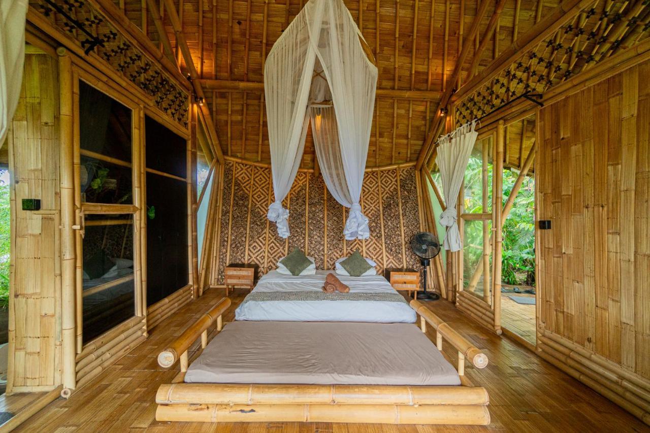 Bird Hills Bamboo House Villa Karangasem  Ngoại thất bức ảnh