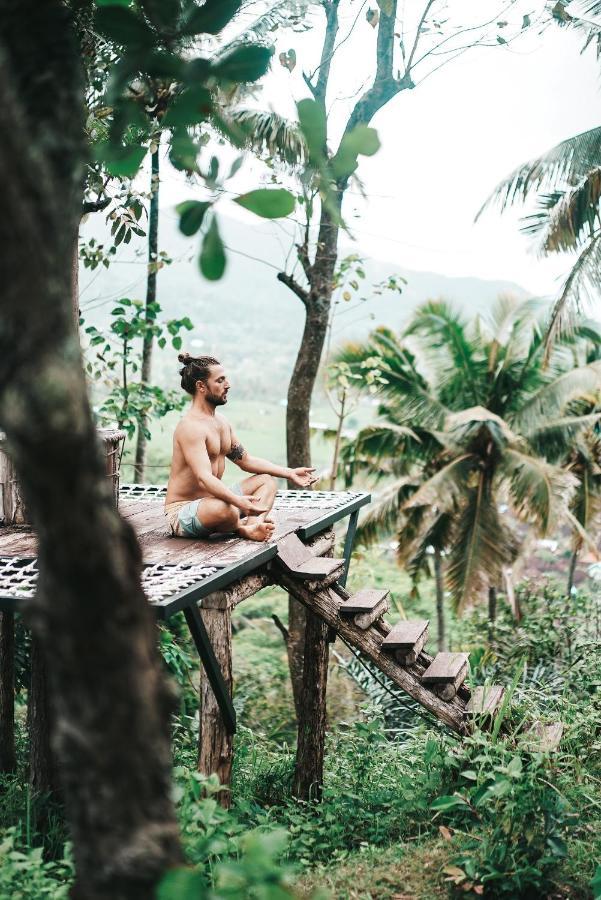Bird Hills Bamboo House Villa Karangasem  Ngoại thất bức ảnh