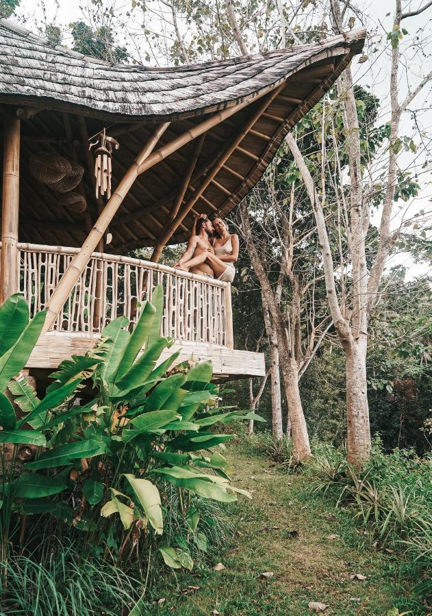 Bird Hills Bamboo House Villa Karangasem  Ngoại thất bức ảnh