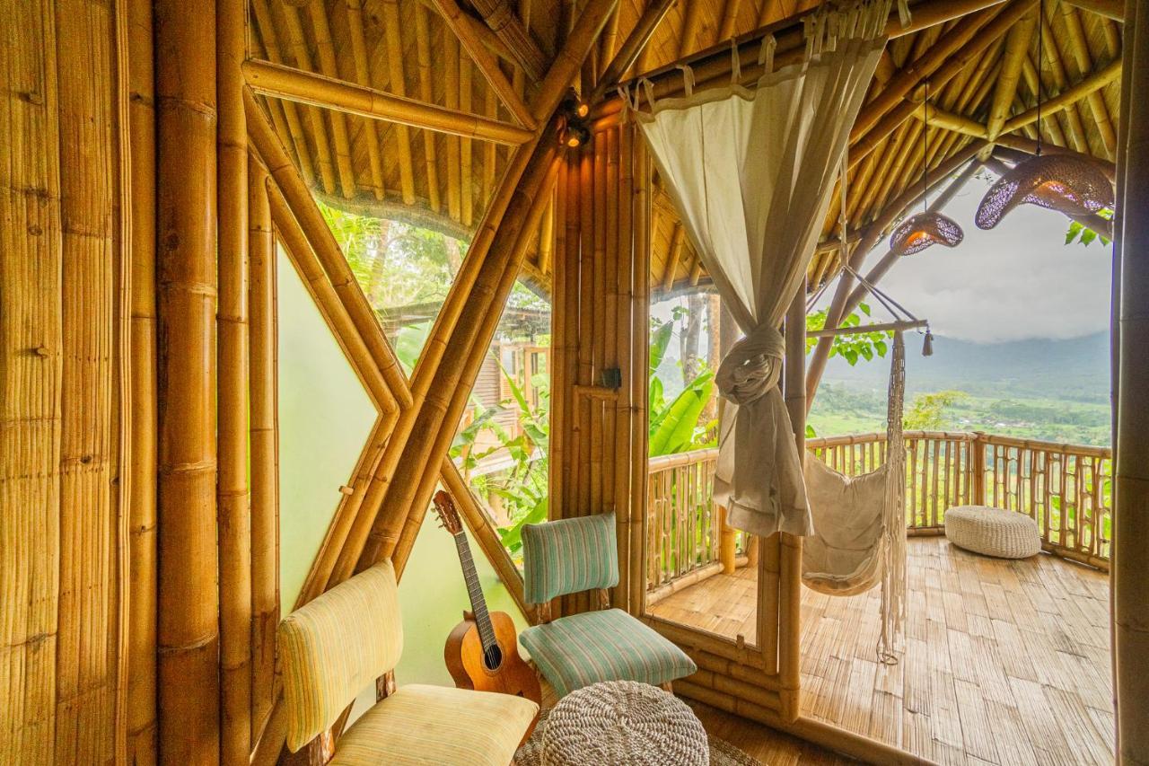 Bird Hills Bamboo House Villa Karangasem  Ngoại thất bức ảnh
