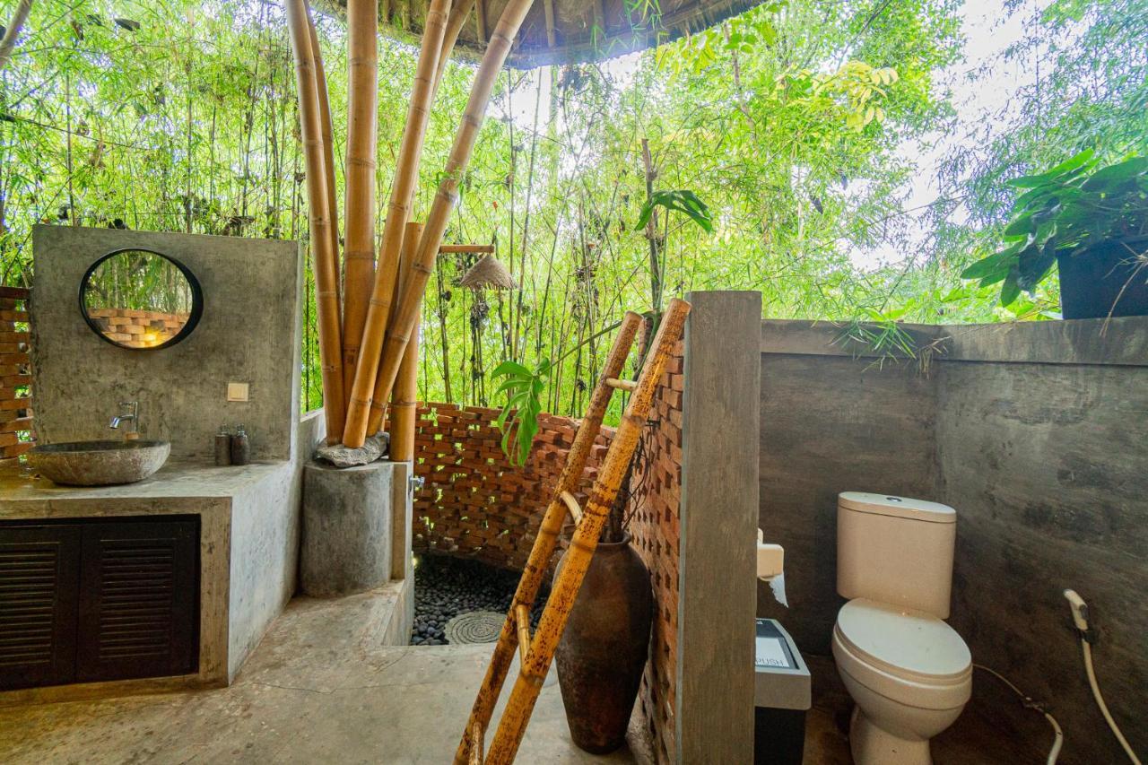 Bird Hills Bamboo House Villa Karangasem  Ngoại thất bức ảnh