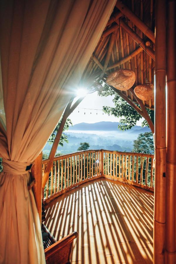 Bird Hills Bamboo House Villa Karangasem  Ngoại thất bức ảnh