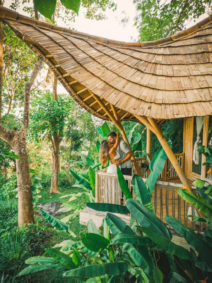 Bird Hills Bamboo House Villa Karangasem  Ngoại thất bức ảnh